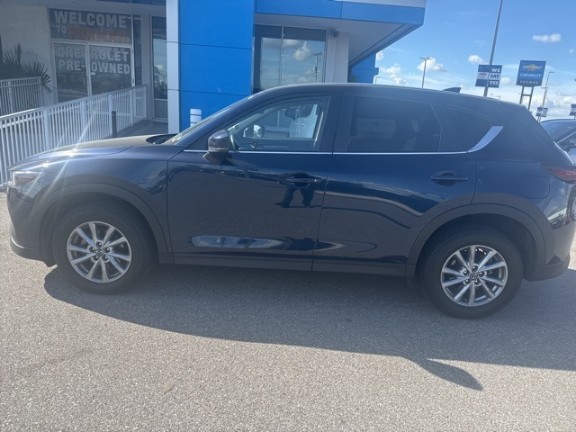 2023 Mazda CX-5 2.5 S Preferred photo 3