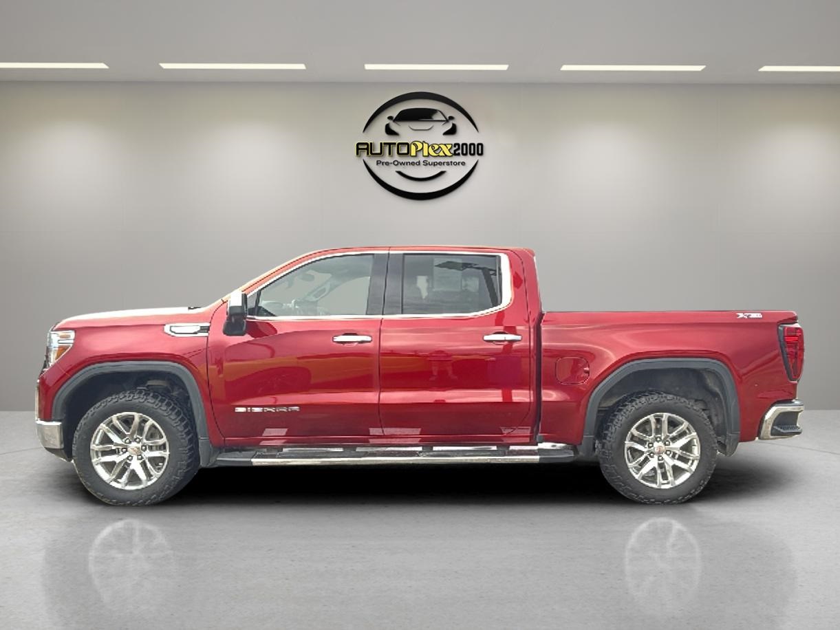 2021 GMC Sierra 1500 SLT's photo
