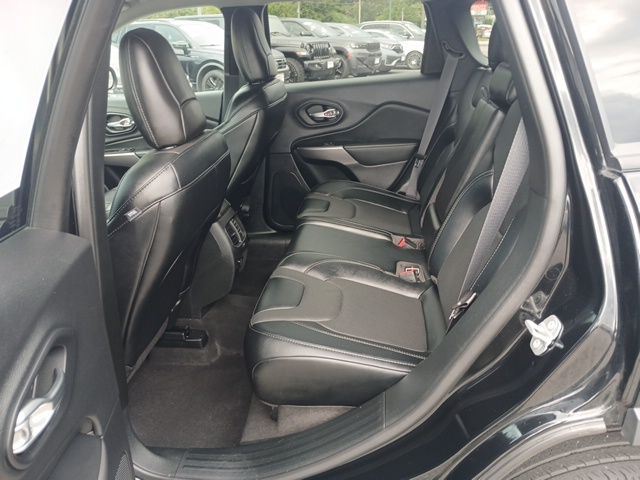 2022 Jeep Cherokee Limited photo 8