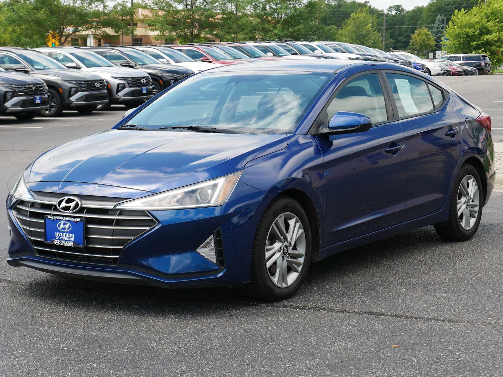 Used 2020 Hyundai Elantra SEL with VIN 5NPD84LF2LH553998 for sale in Mankato, Minnesota