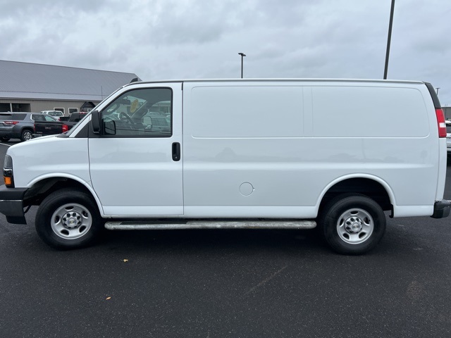 2023 Chevrolet Express 2500 Work Van photo 4