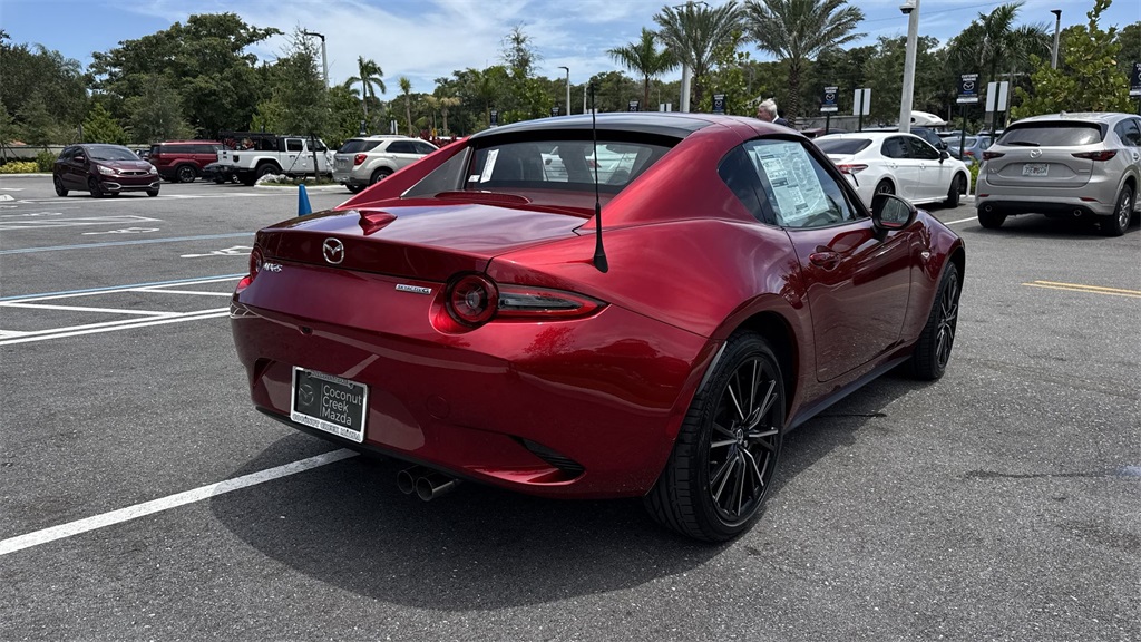 2025 Mazda MX-5 Miata Miata RF Grand Touring photo 3