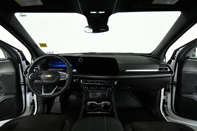 2024 Chevrolet Traverse photo 17