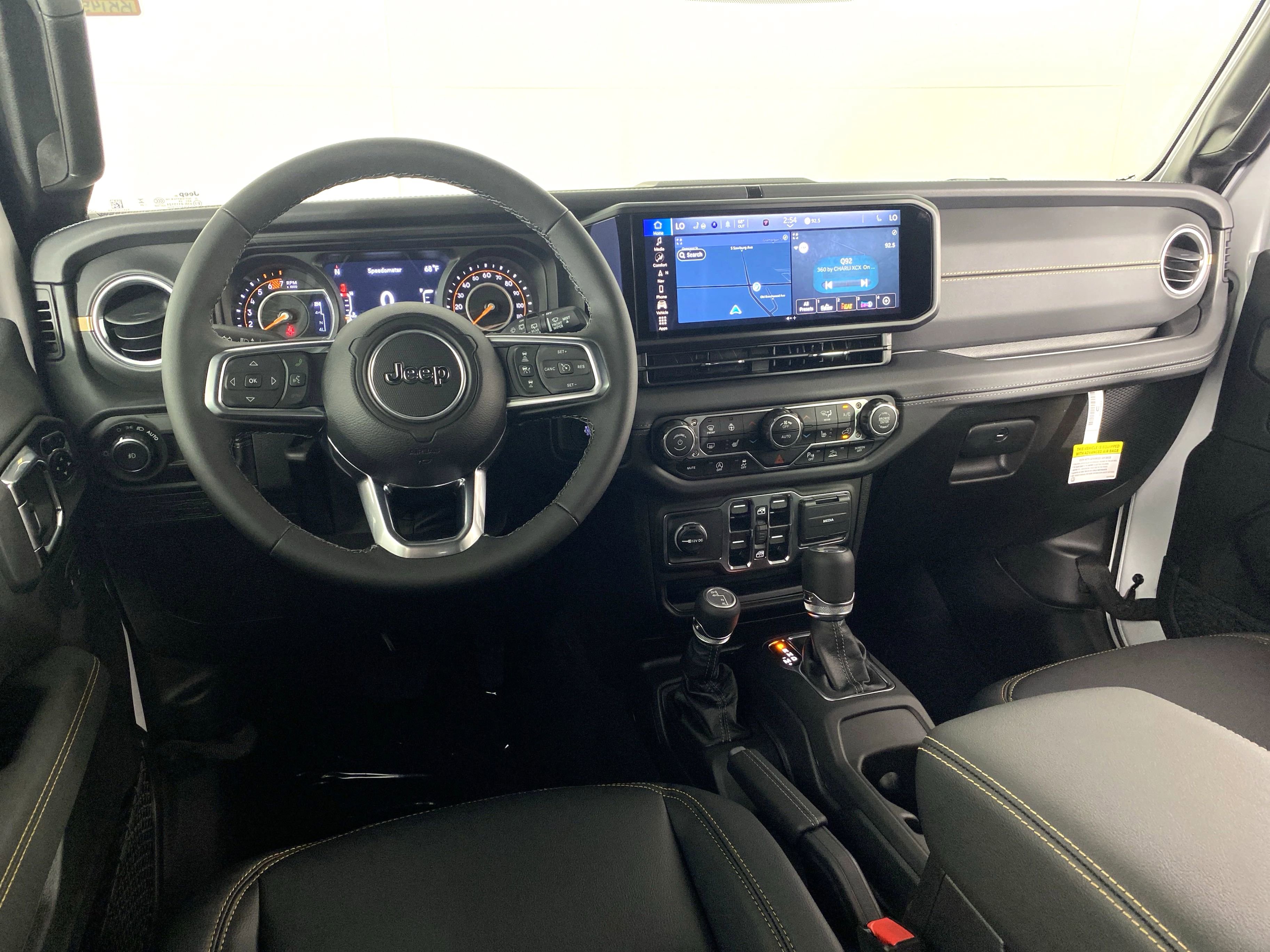 2025 Jeep Wrangler Sahara photo 2
