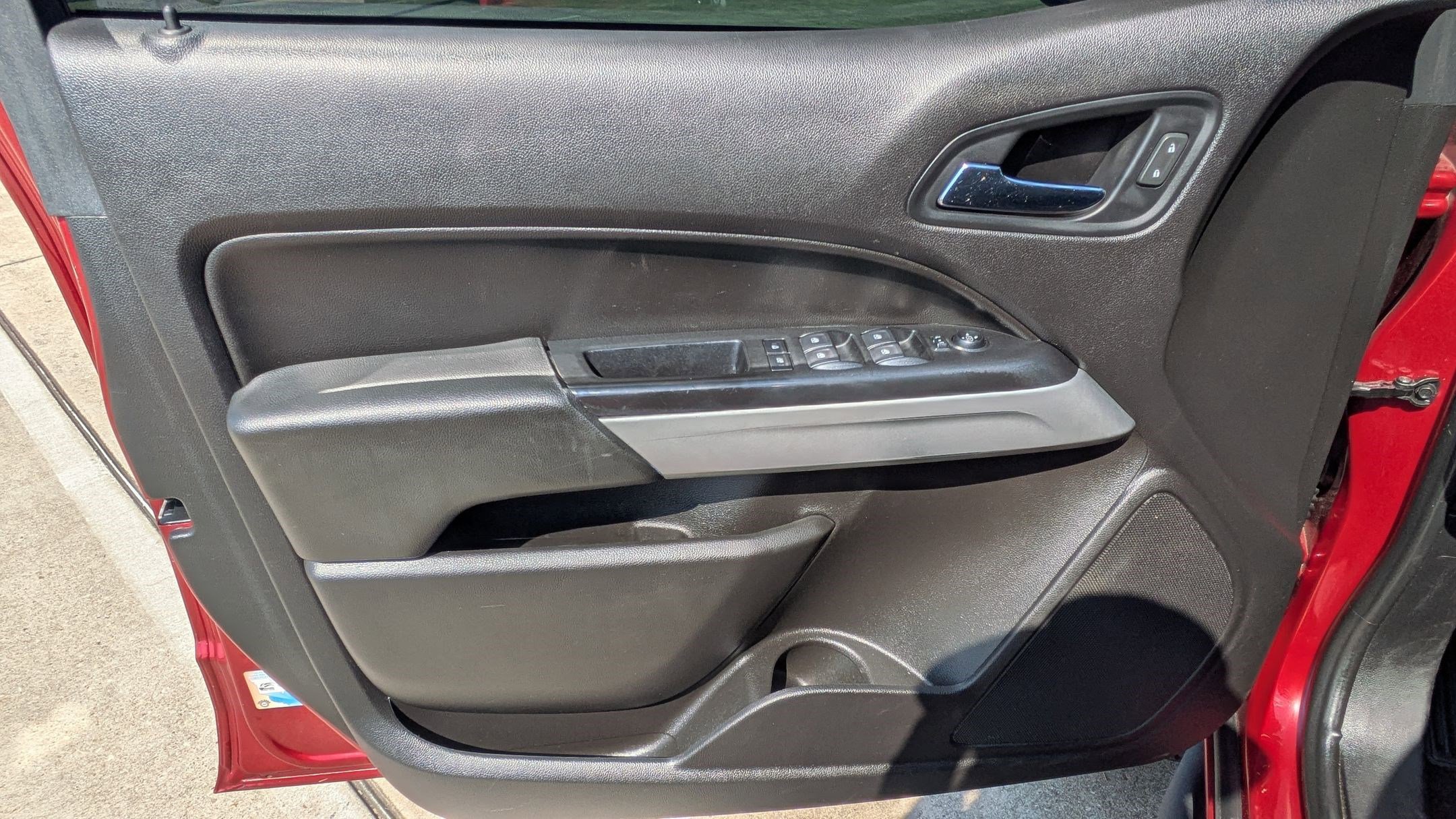2017 Chevrolet Colorado ZR2 photo 12
