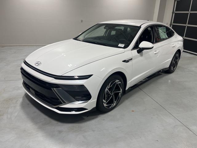 2026 Hyundai Sonata SEL Sport photo 3