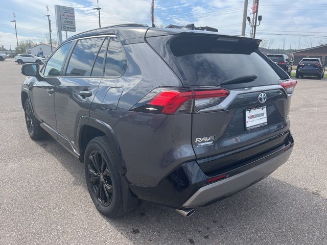 2023 Toyota RAV4 Hybrid XSE photo 2