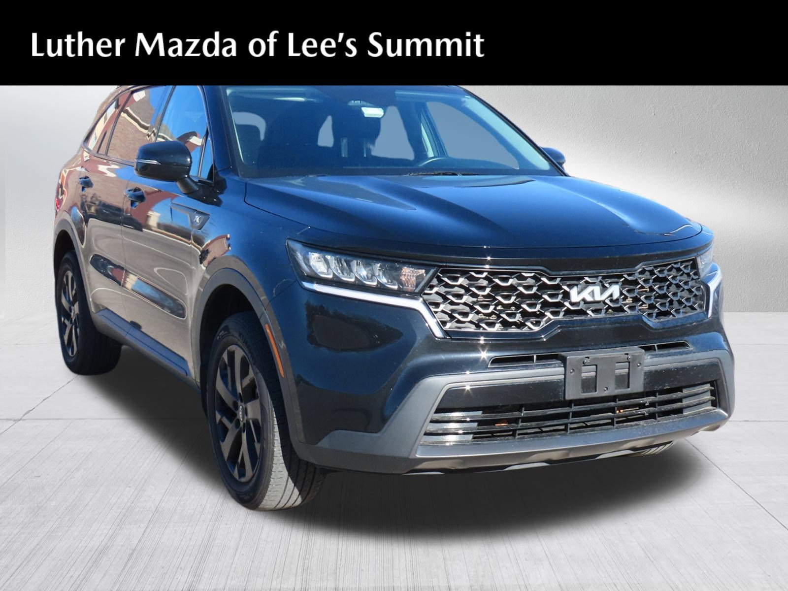 2022 Kia Sorento X-Line S's photo