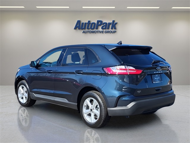 2024 Ford Edge SE photo 5