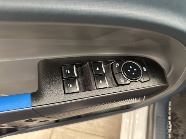 2025 Ford Maverick photo 12