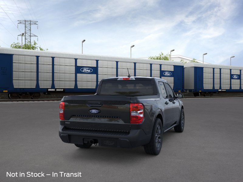 2025 Ford Maverick XLT photo 2