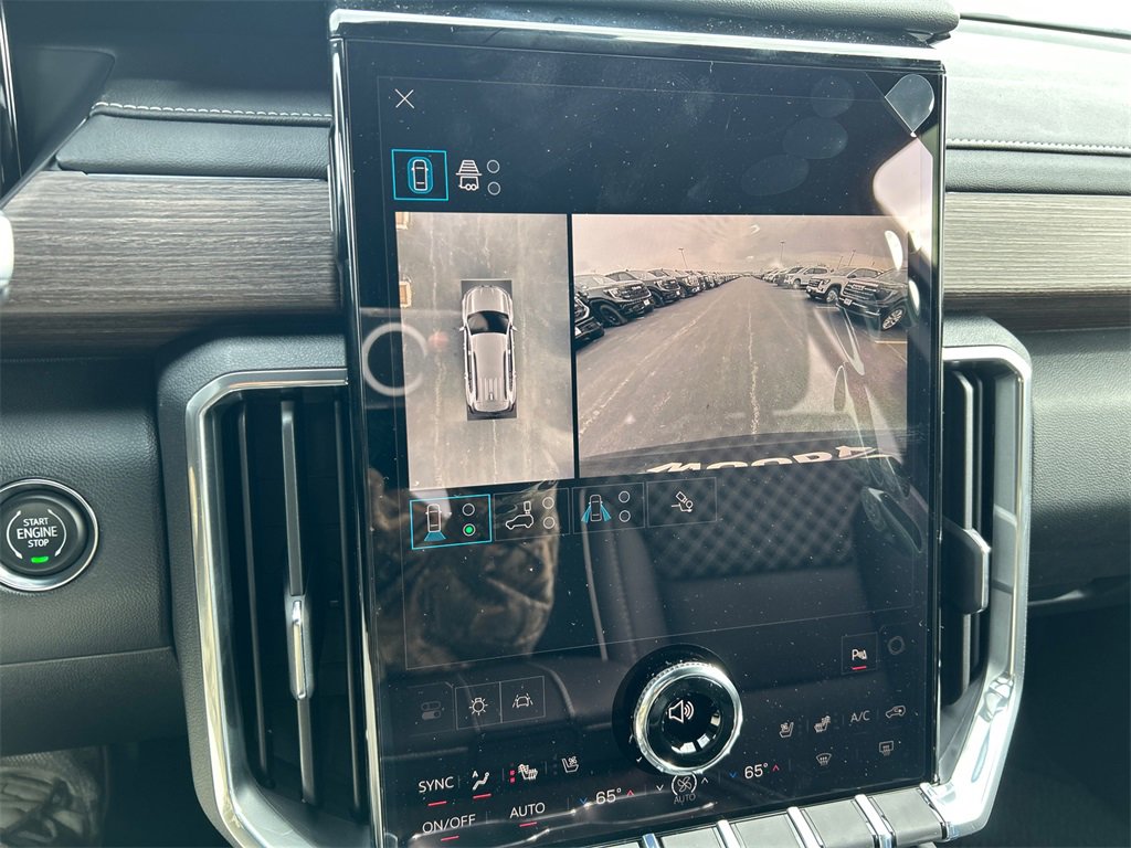 2026 GMC ACADIA - Image 22