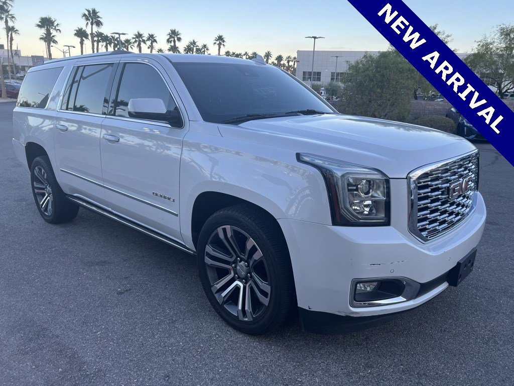 2020 Gmc Yukon XL Denali photo 2