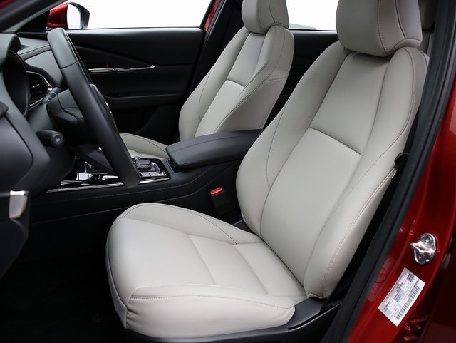 2024 Mazda CX-30 2.5 S Preferred photo 9