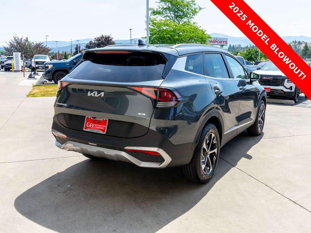 2025 Kia Sportage EX photo 7