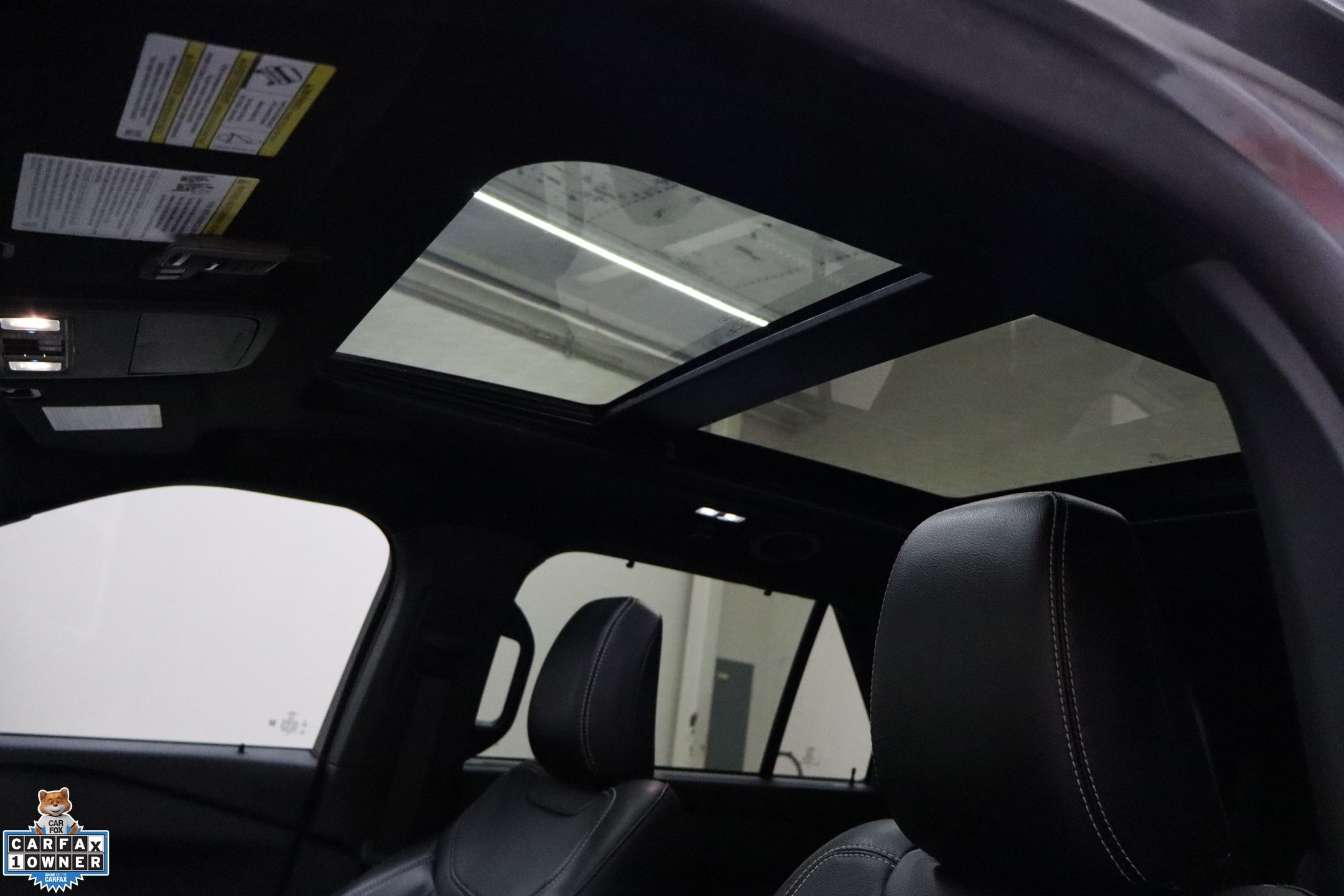 2023 Ford Explorer ST photo 24
