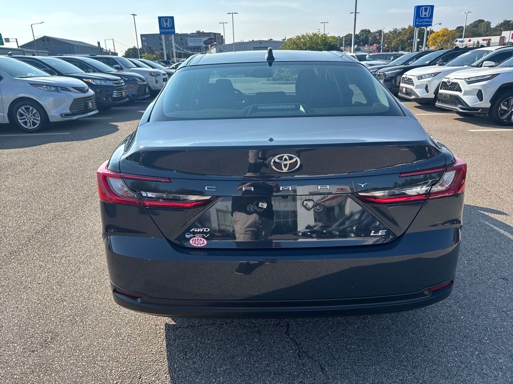 2025 Toyota Camry XSE photo 3