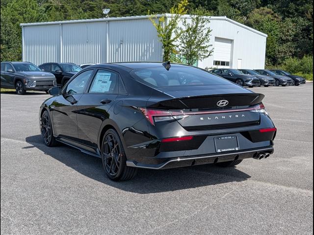 2025 Hyundai Elantra N Line photo 4