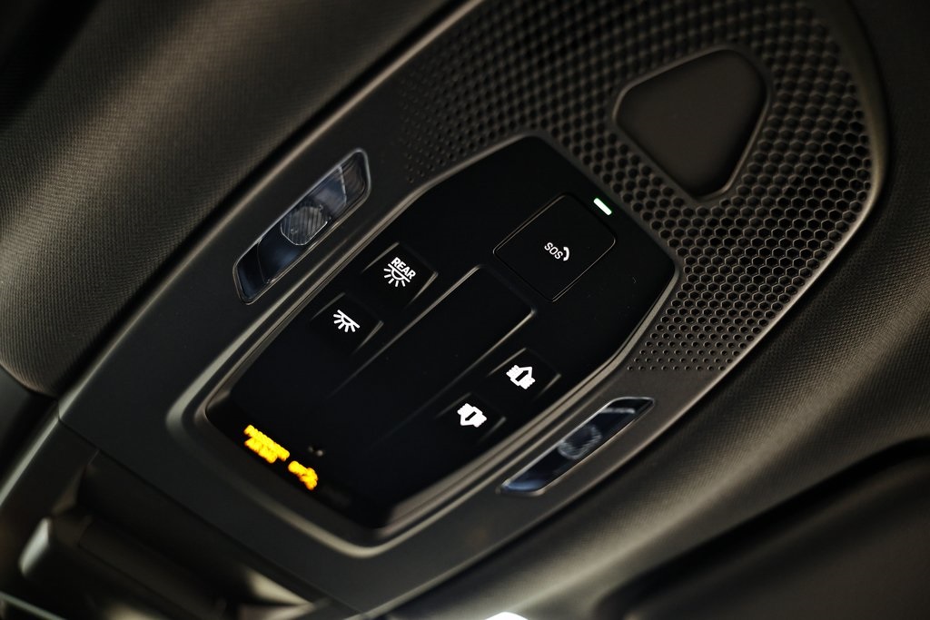 2026 Porsche Cayenne Coupe Base photo 39
