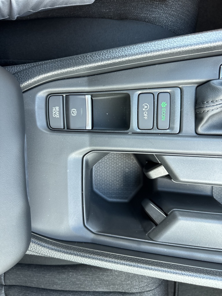 2025 Honda Accord LX photo 24