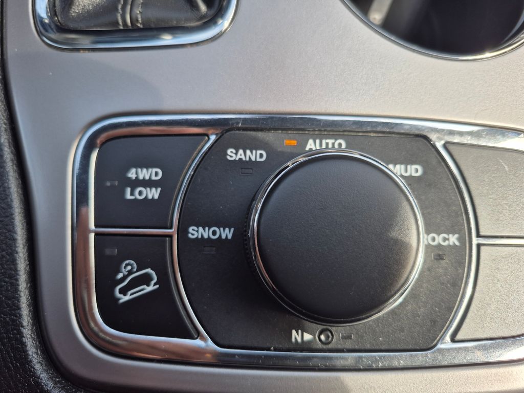 2022 Jeep Cherokee Limited photo 17