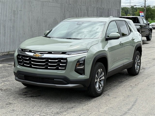 2026 Chevrolet Equinox LT photo 9