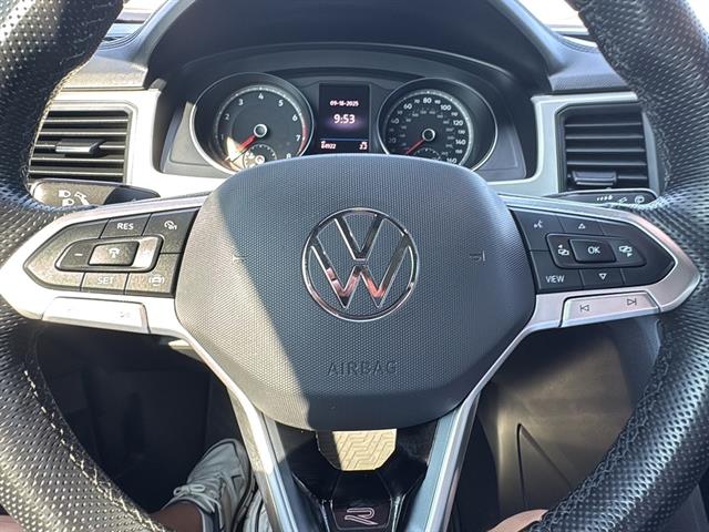 2020 Volkswagen Atlas Cross Sport V6 SE photo 16