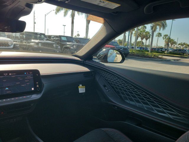 2025 Dodge Charger R/T photo 10