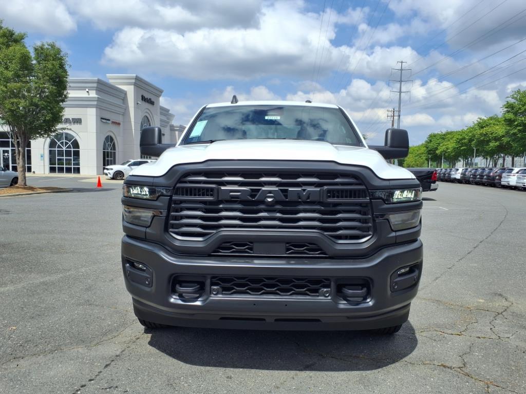 2025 Ram 2500 Tradesman photo 2
