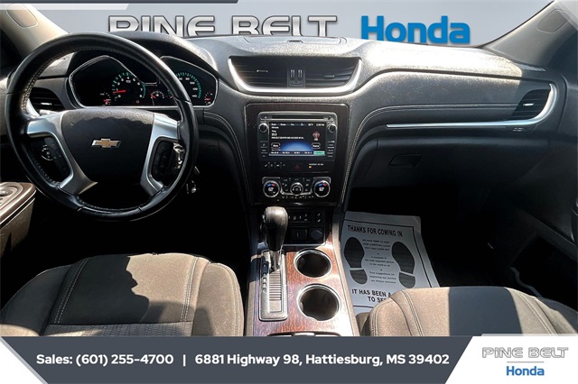 2016 Chevrolet Traverse 2LT photo 12