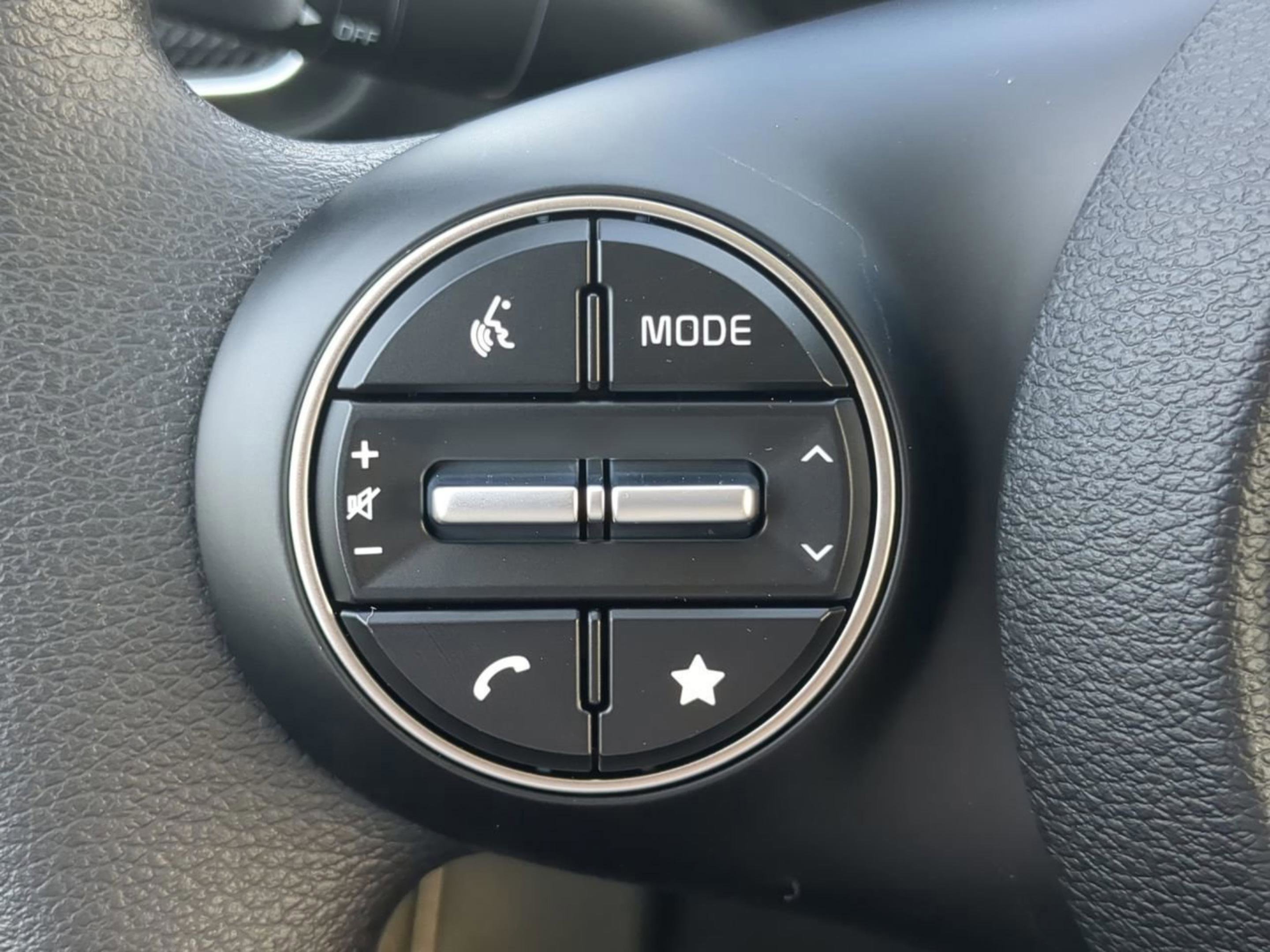 2025 Kia Soul LX photo 24