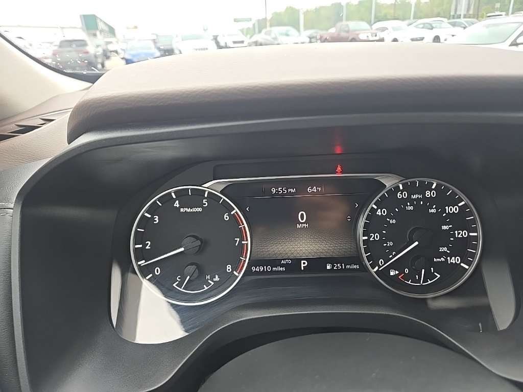 2021 Nissan Rogue SV photo 12