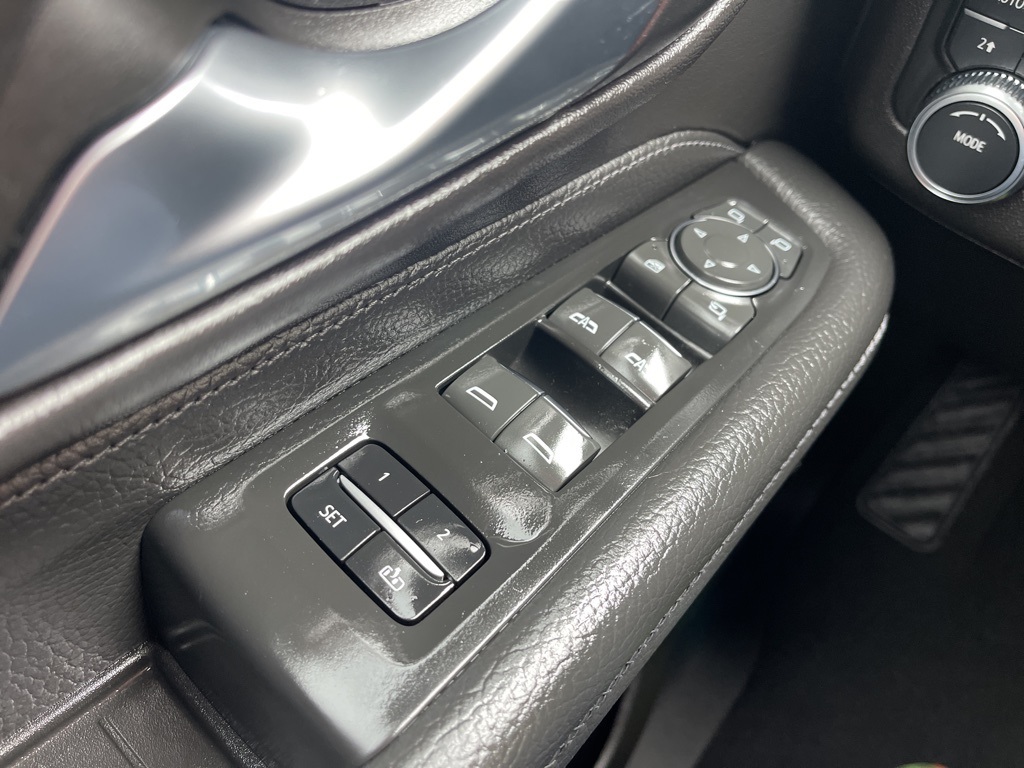 2022 Gmc Yukon Denali photo 21
