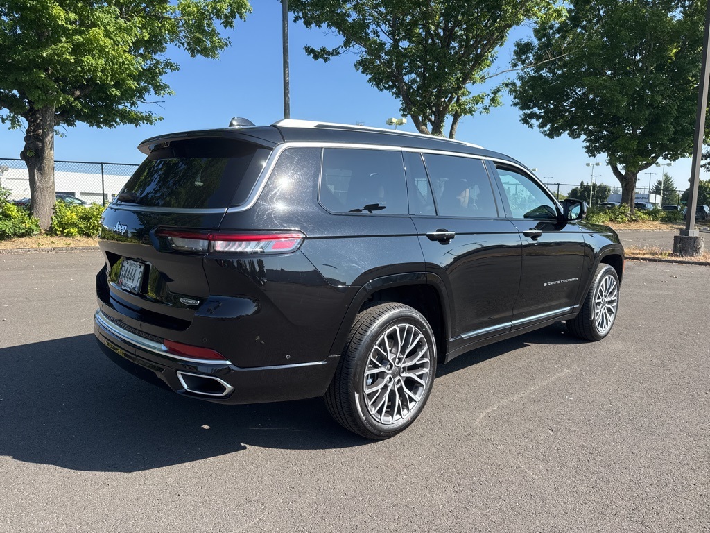 2021 Jeep Grand Cherokee L Summit Reserve photo 6