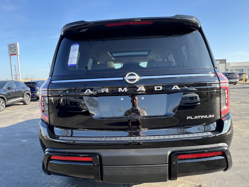 2025 Nissan Armada Platinum photo 4
