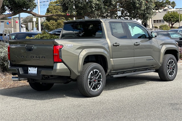 2025 Toyota Tacoma TRD Sport 4x4 Double Cab photo 4