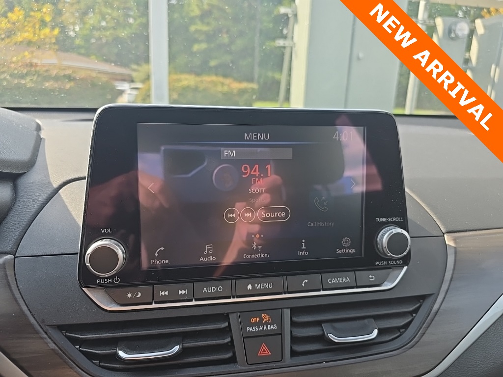 2023 Nissan Altima 2.5 SV photo 13