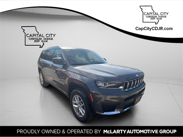 2025 Jeep Grand Cherokee L Laredo's photo