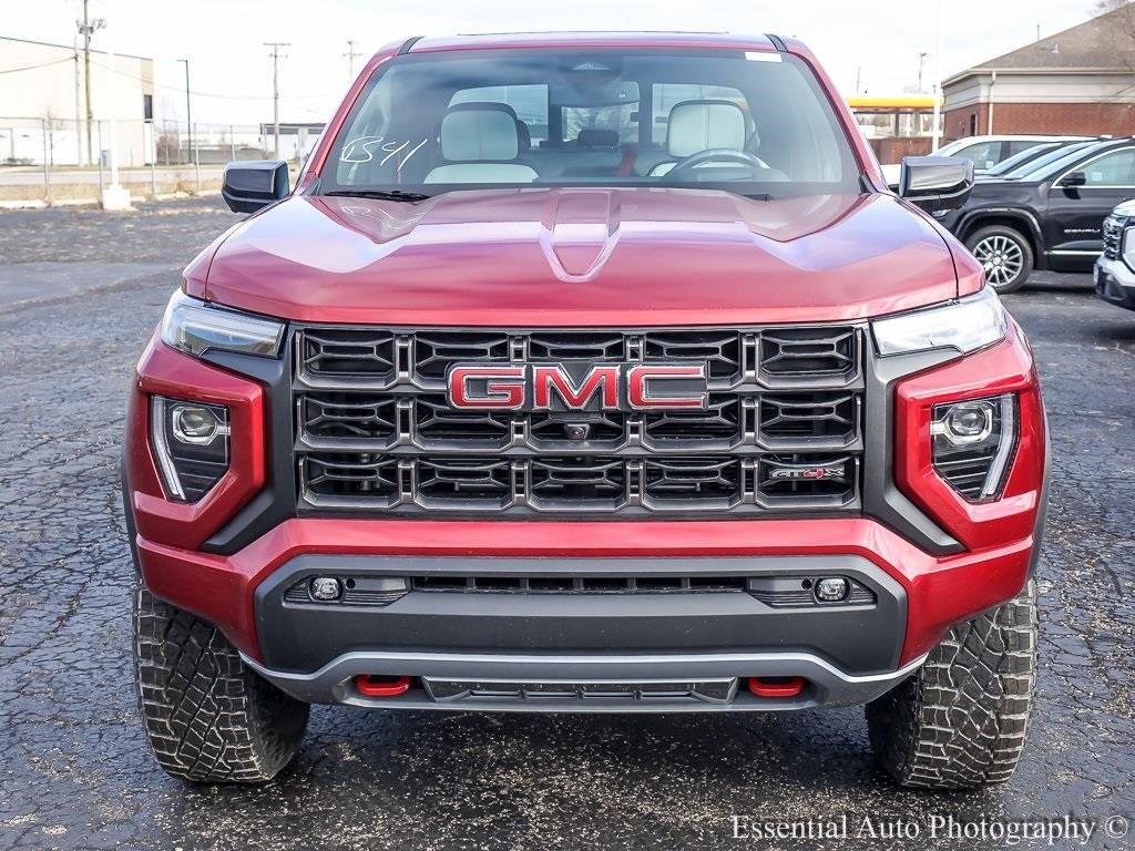2026 GMC CANYON - Image 2