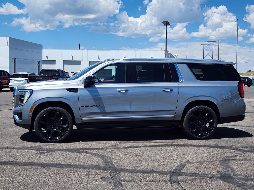 2025 Gmc Yukon XL 1500 Denali photo 2