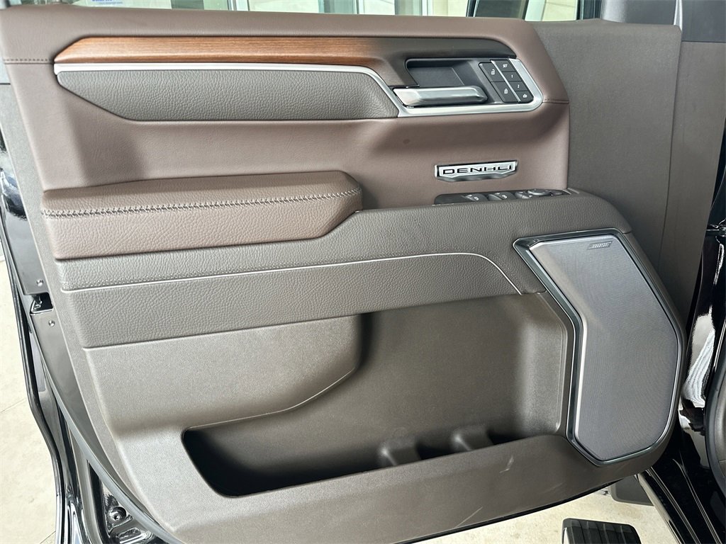 2026 Gmc Sierra 1500 Denali photo 10