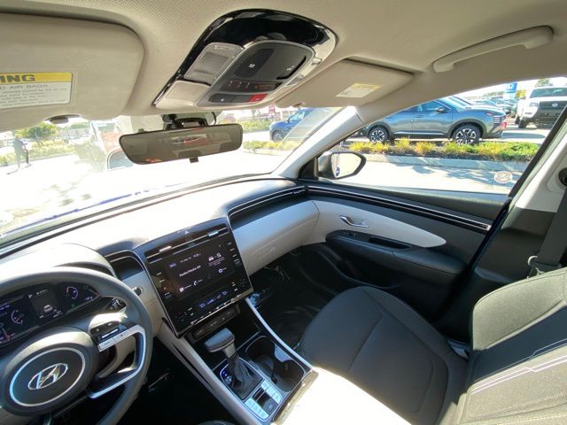 2024 Hyundai Tucson SEL photo 12