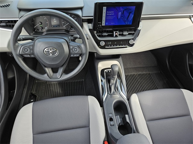 2025 Toyota Corolla Hybrid LE photo 6