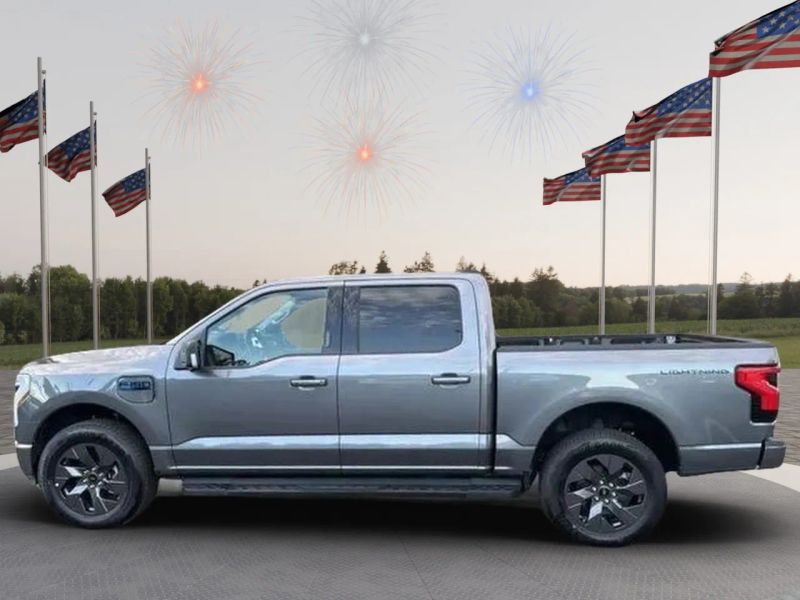 2024 Ford F-150 Lightning photo 9
