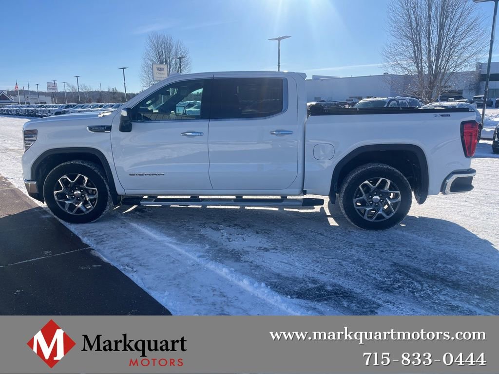 2024 GMC Sierra 1500 SLT's photo