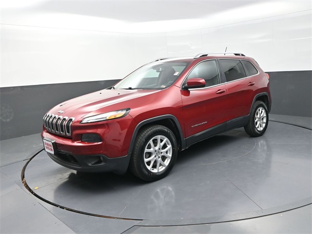 2015 Jeep Cherokee Latitude photo 2
