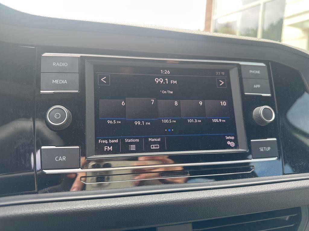 2019 Volkswagen Jetta R-Line photo 13