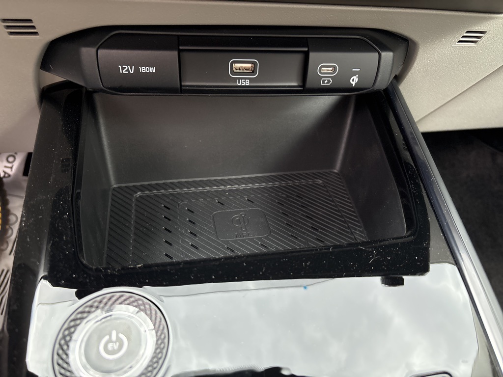 2025 Kia Niro EV Wave photo 17