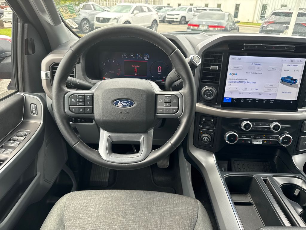 2024 Ford F-150 XLT photo 23