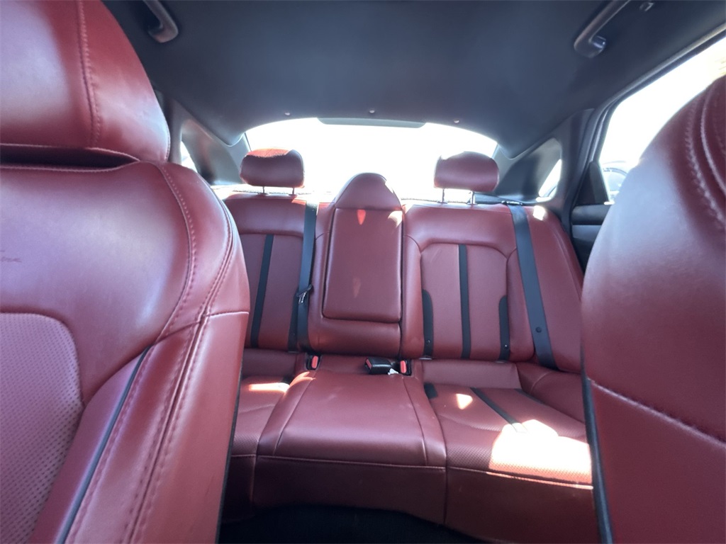 2023 Kia K5 GT-Line photo 13